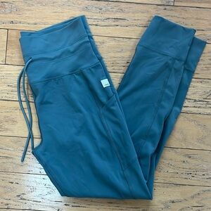 Vuori Daily pocket legging medium